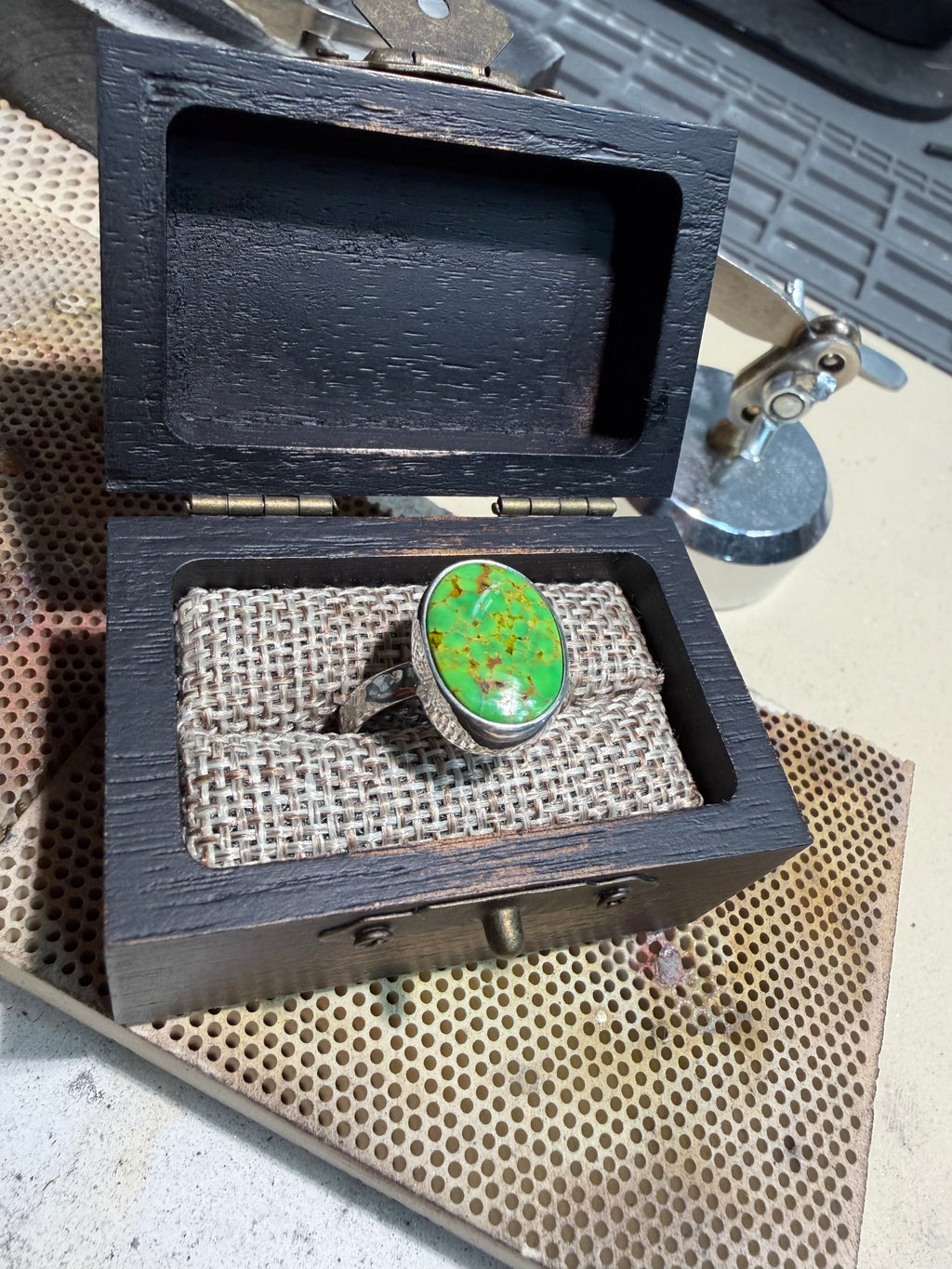 Do you love green turquoise as much as I do? This is Manhattan Green!