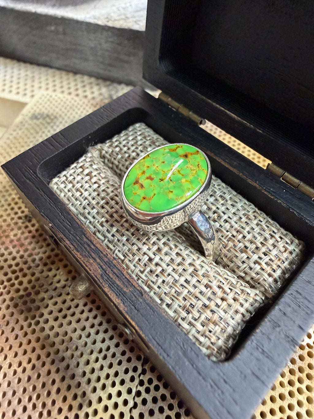 Do you love green turquoise as much as I do? This is Manhattan Green!