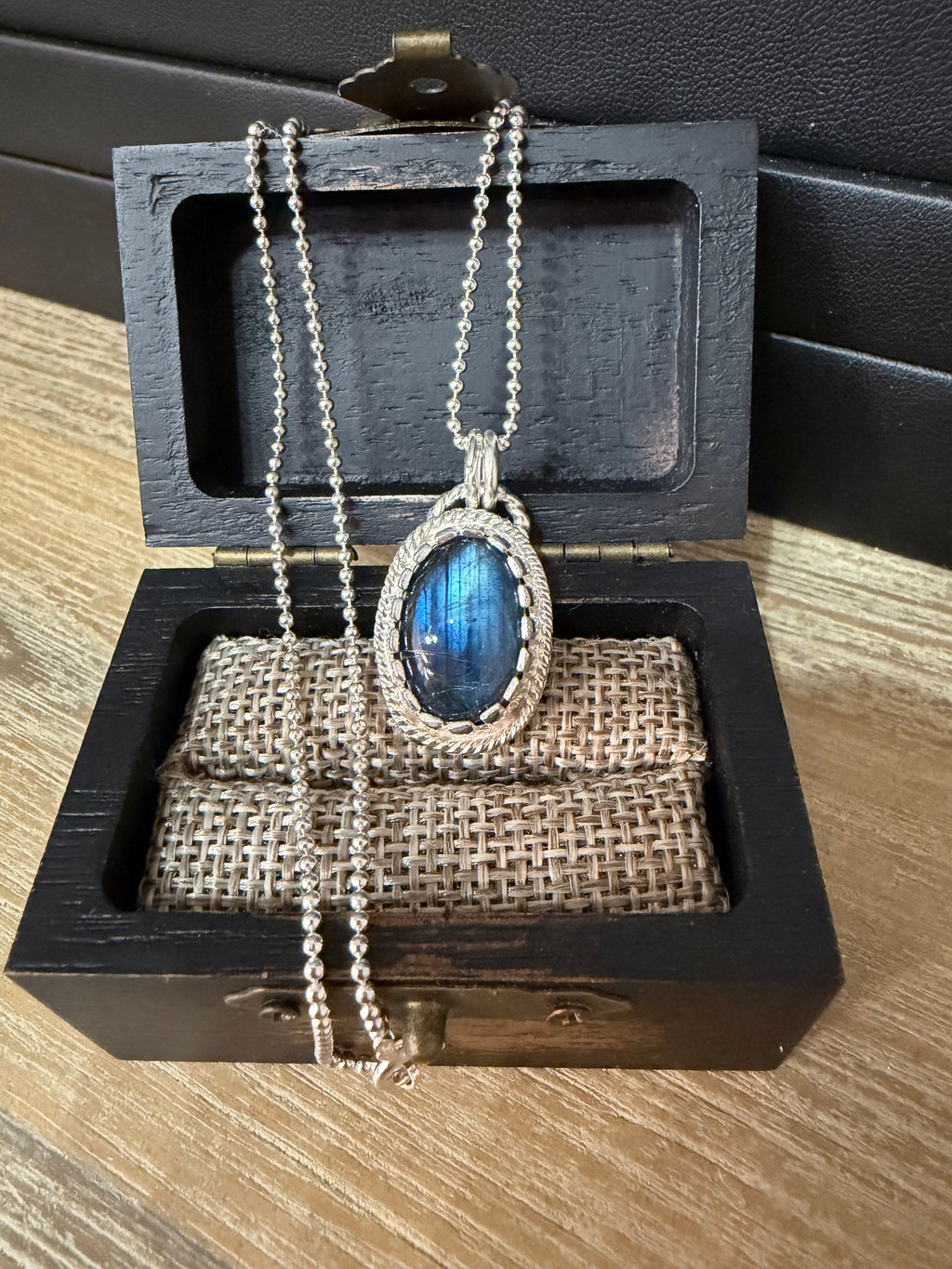 "New" Stunning Blue Labradorite Pendant and .925 Sterling Silver Chain