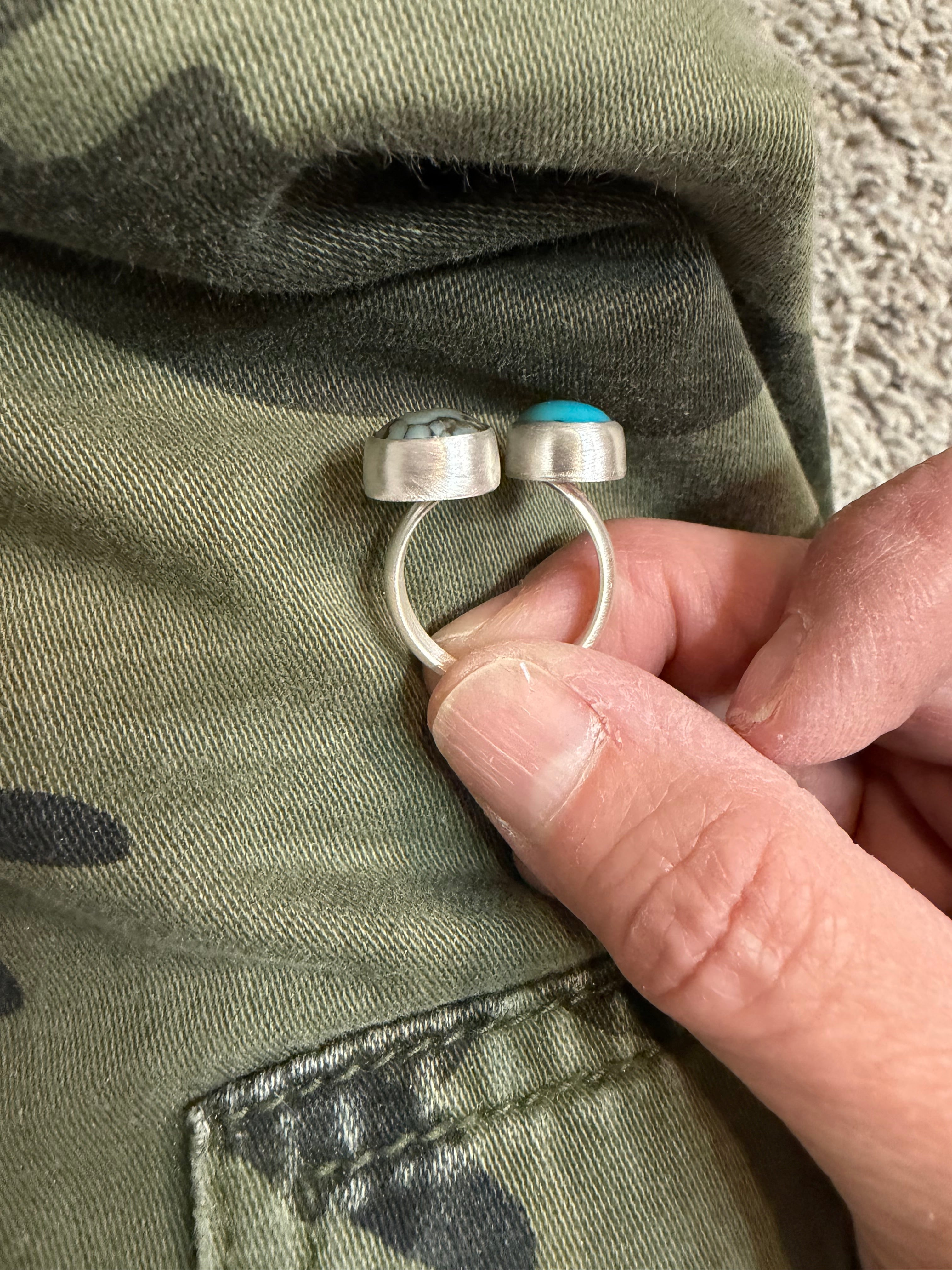 Adjustable Ring - Size 7 to 9 - it will fit!!