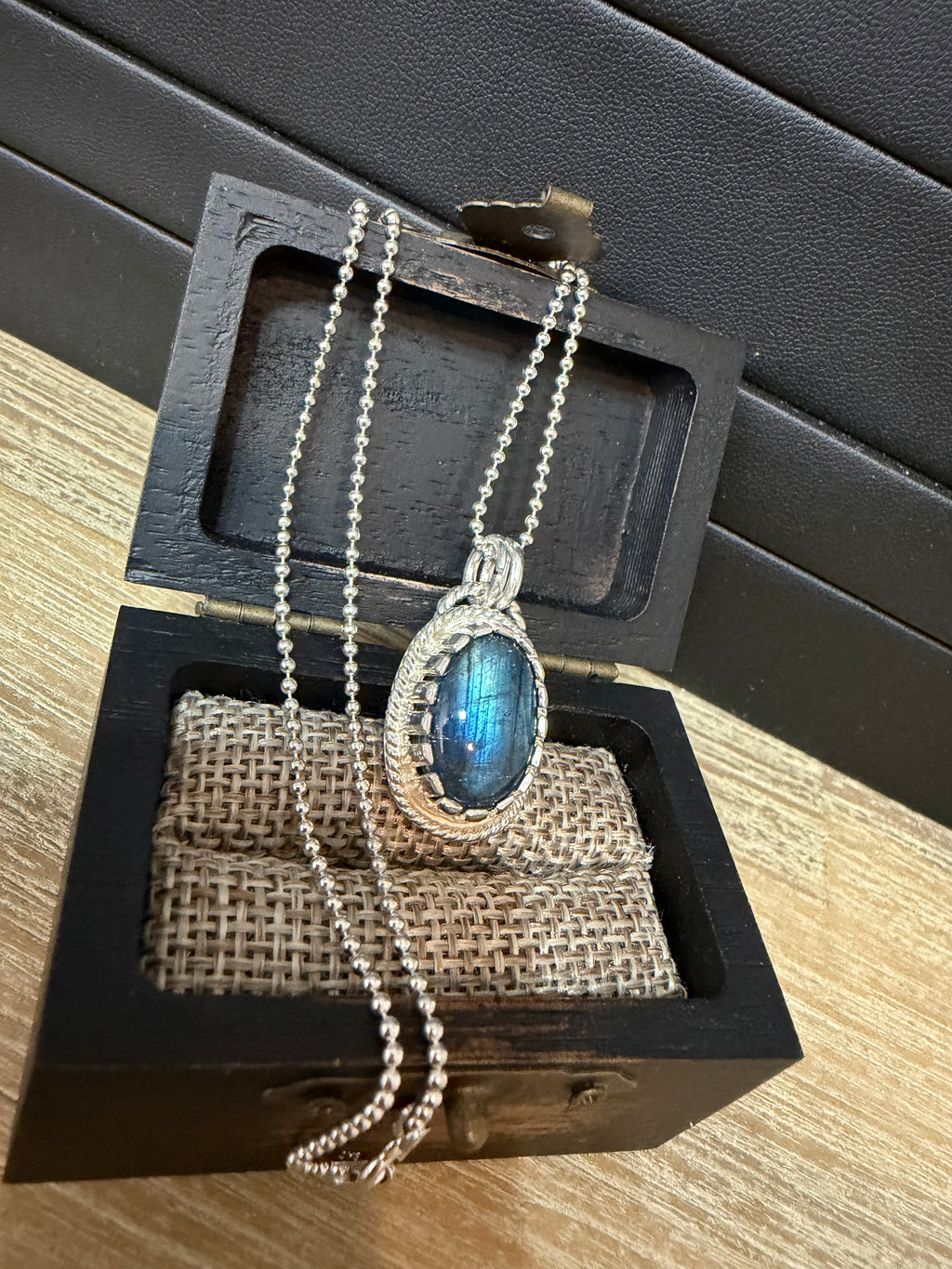 "New" Stunning Blue Labradorite Pendant and .925 Sterling Silver Chain